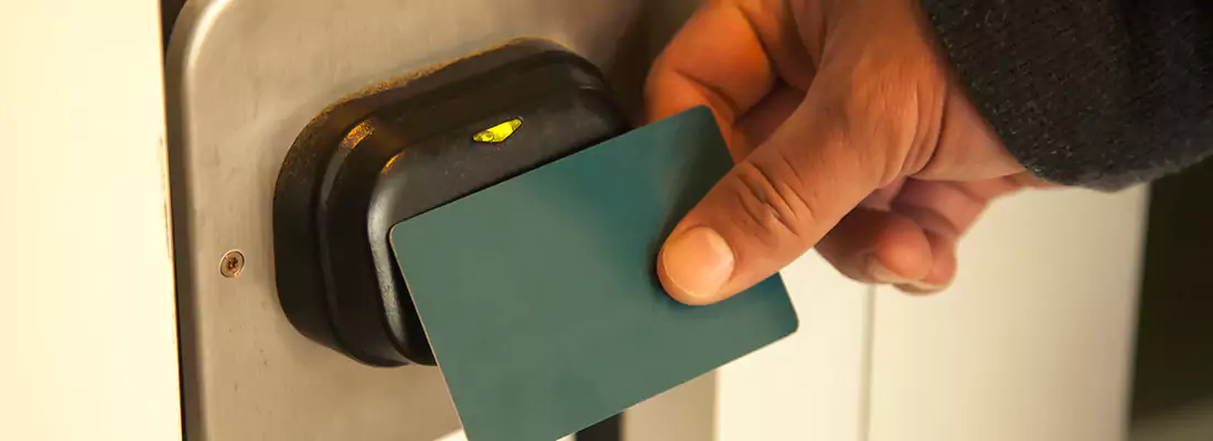 How Card Lock Readers Enhance Security in Florida Ridge, FL?
