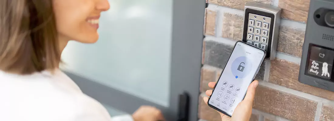 Seamless Integration of NFC Locks with Existing Security Systems in Florida Ridge, FL